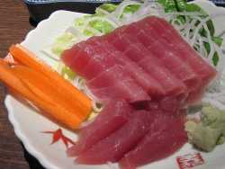 Sashimi z tuńczyka